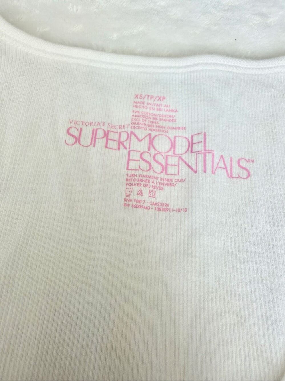 NWT Vintage Y2K Victoria’s Secret Supermodel Essentials Rhinestone Tank XS - Picture 5 of 8